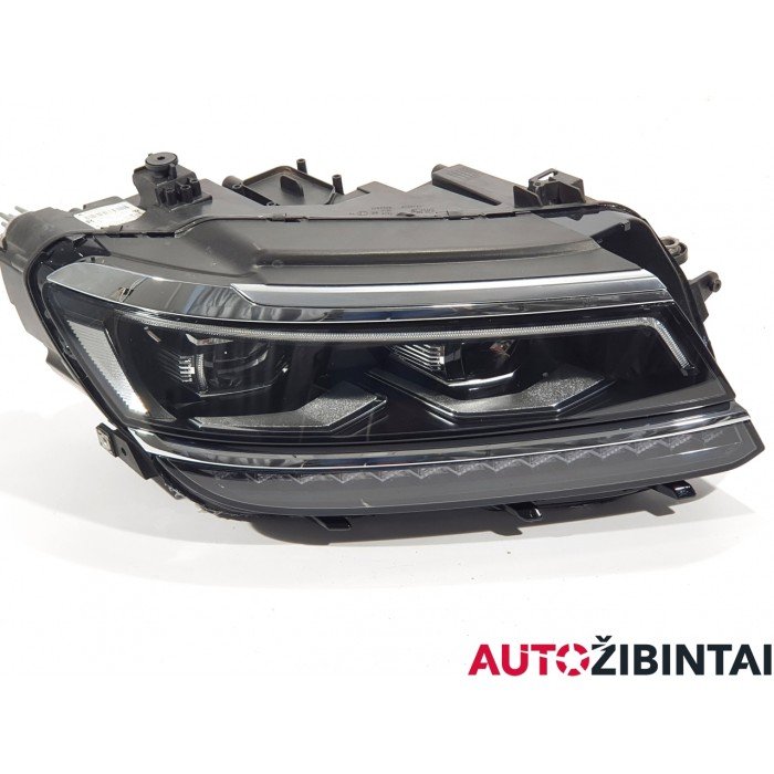 VW TIGUAN (AD1) Headlight (5NB941082A)