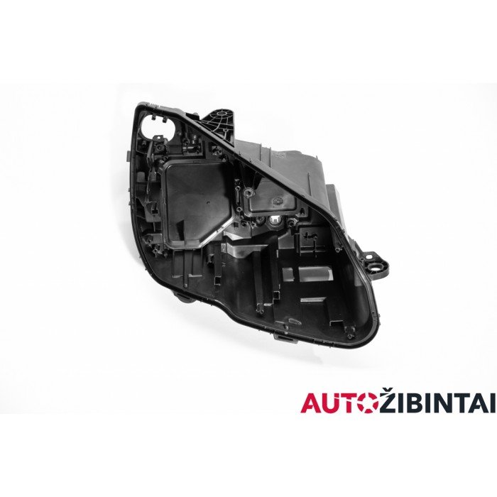 MERCEDES-BENZ C-CLASS (W205) Headlight housing (A2058203761)