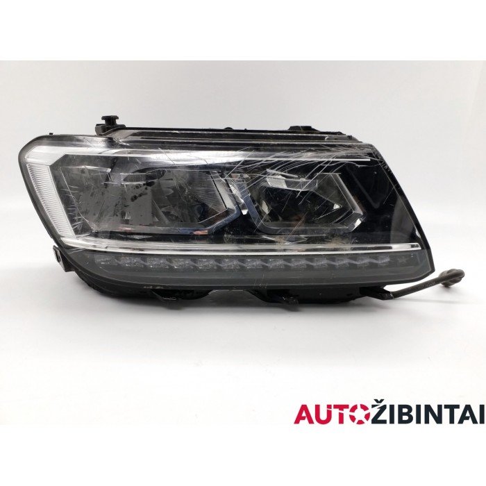 VW TIGUAN (AD1) Headlight (5NB941036D)