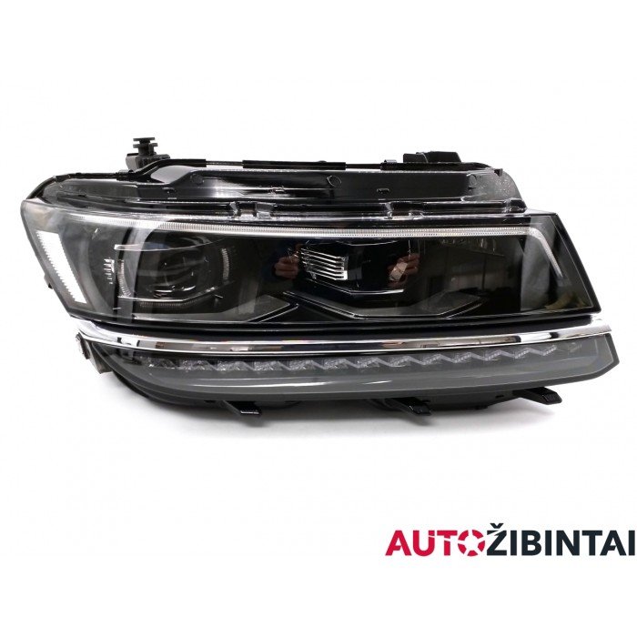 VW TIGUAN (AD1) Headlight (5NB941082A)