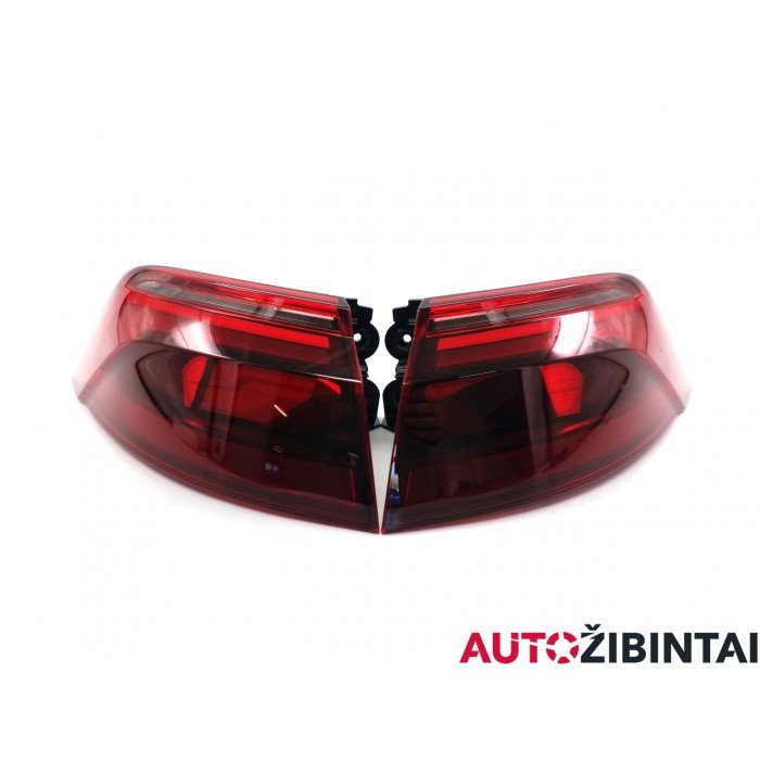 AUDI Q8 (4MN) Rear lights set (4M8945069AB)